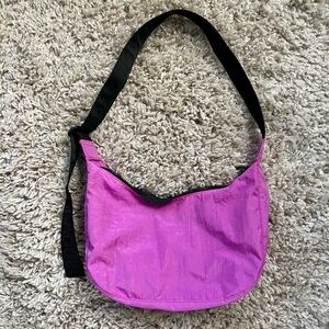 Baggu Medium Nylon Crescent - Extra Pink